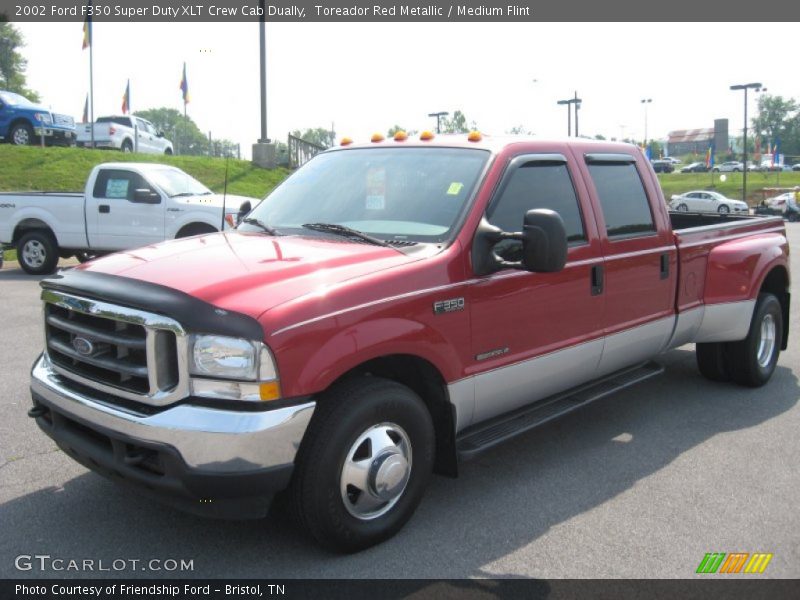Toreador Red Metallic / Medium Flint 2002 Ford F350 Super Duty XLT Crew Cab Dually