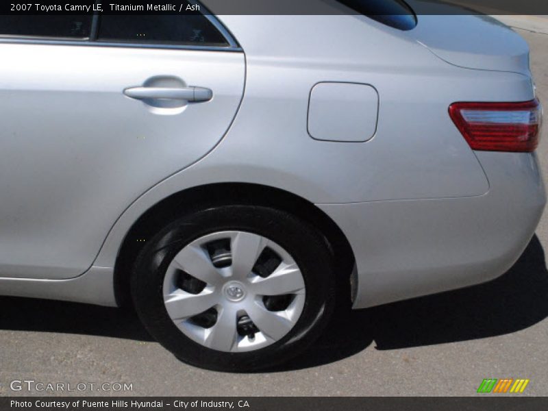 Titanium Metallic / Ash 2007 Toyota Camry LE