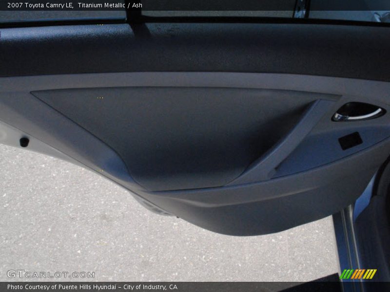 Titanium Metallic / Ash 2007 Toyota Camry LE