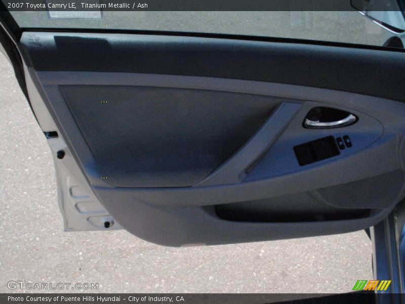 Titanium Metallic / Ash 2007 Toyota Camry LE