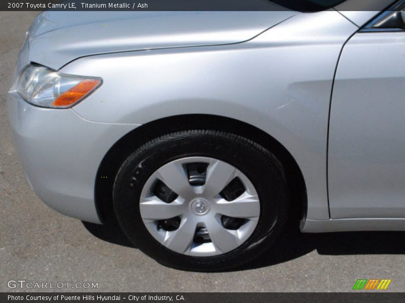 Titanium Metallic / Ash 2007 Toyota Camry LE