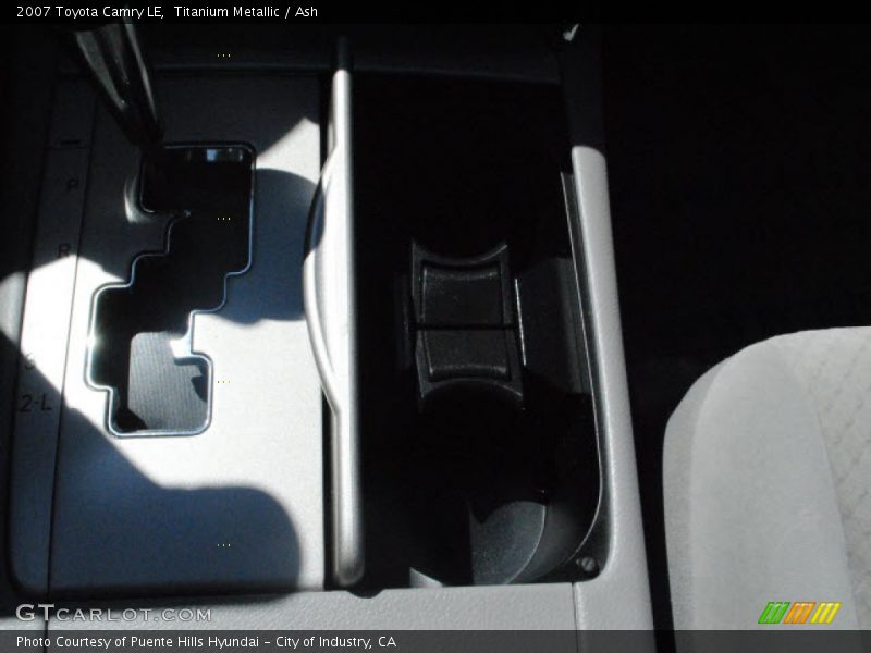 Titanium Metallic / Ash 2007 Toyota Camry LE