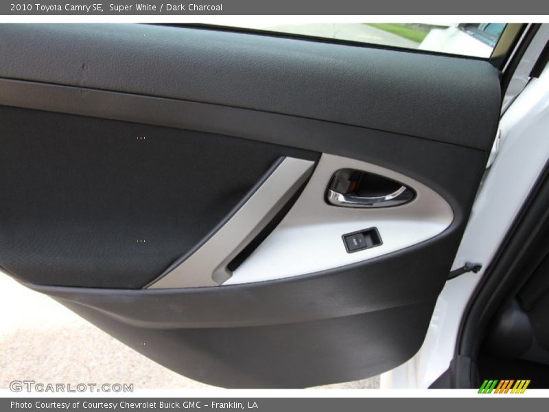 Super White / Dark Charcoal 2010 Toyota Camry SE