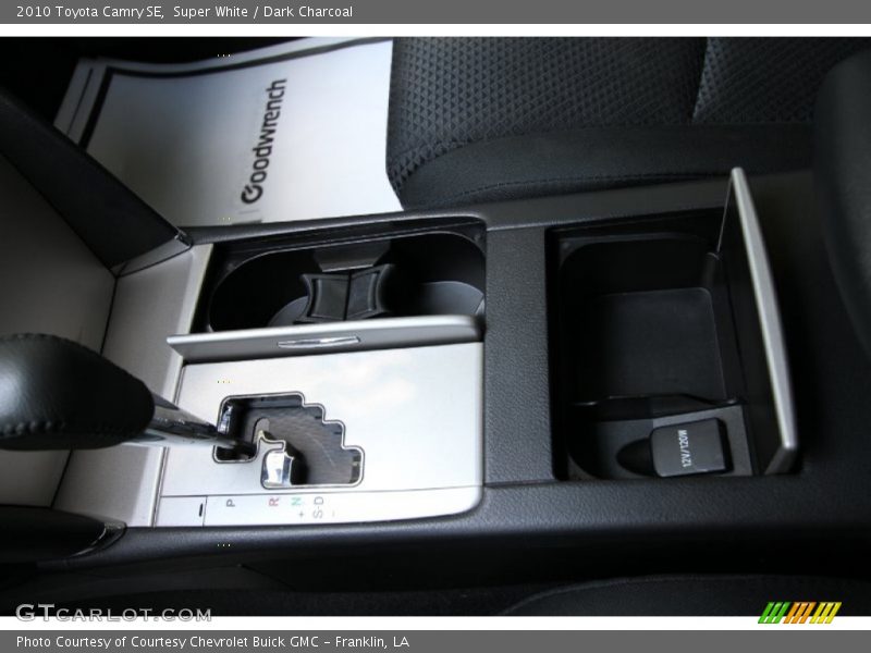 Super White / Dark Charcoal 2010 Toyota Camry SE