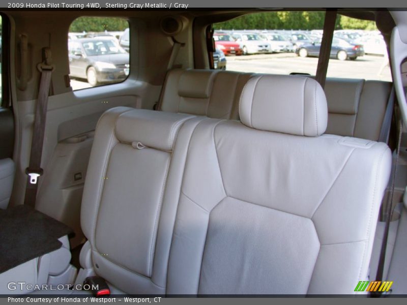 Sterling Gray Metallic / Gray 2009 Honda Pilot Touring 4WD