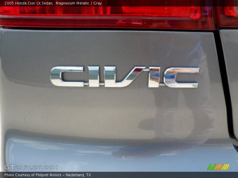 Magnesium Metallic / Gray 2005 Honda Civic LX Sedan