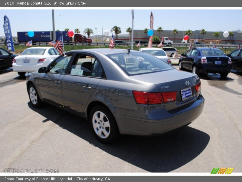 Willow Gray / Gray 2010 Hyundai Sonata GLS