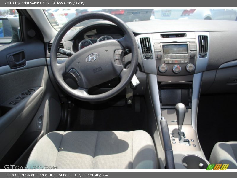 Willow Gray / Gray 2010 Hyundai Sonata GLS