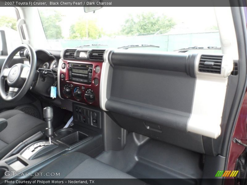 Black Cherry Pearl / Dark Charcoal 2007 Toyota FJ Cruiser