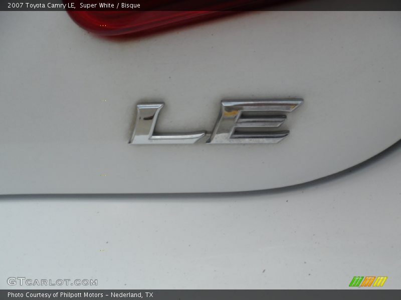 Super White / Bisque 2007 Toyota Camry LE