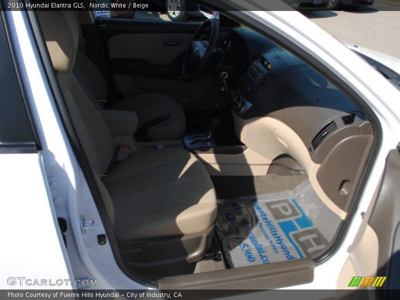 Nordic White / Beige 2010 Hyundai Elantra GLS
