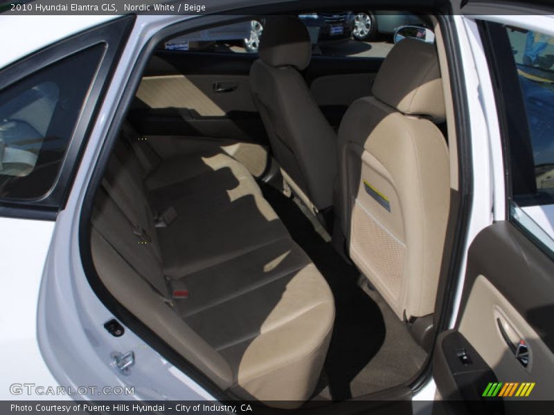 Nordic White / Beige 2010 Hyundai Elantra GLS