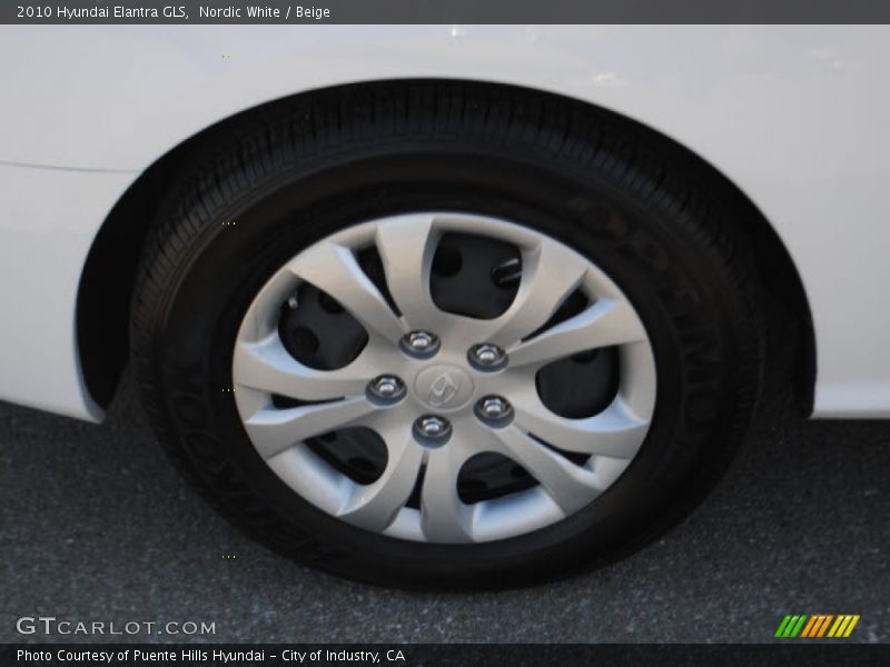 Nordic White / Beige 2010 Hyundai Elantra GLS