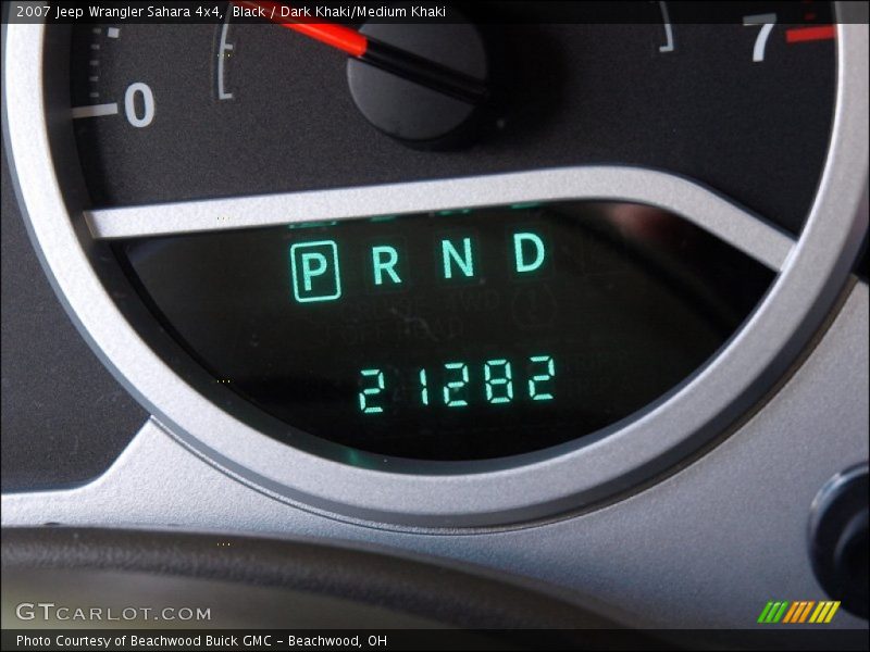 Black / Dark Khaki/Medium Khaki 2007 Jeep Wrangler Sahara 4x4