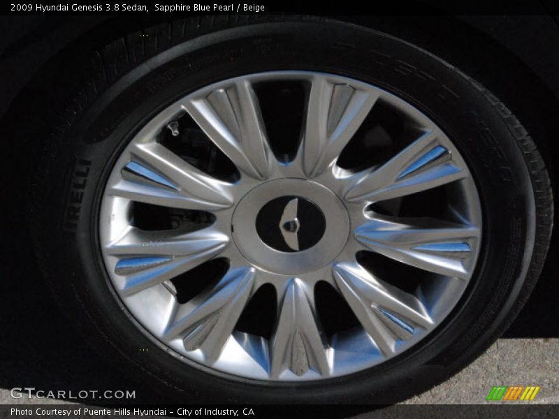  2009 Genesis 3.8 Sedan Wheel