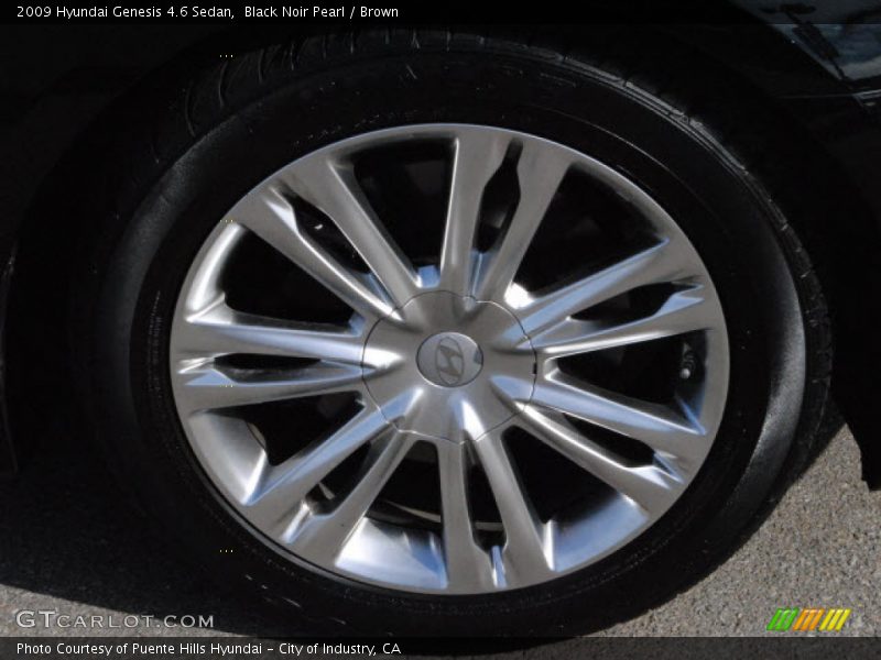  2009 Genesis 4.6 Sedan Wheel