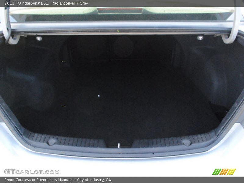 Radiant Silver / Gray 2011 Hyundai Sonata SE