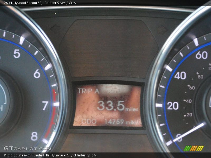 Radiant Silver / Gray 2011 Hyundai Sonata SE