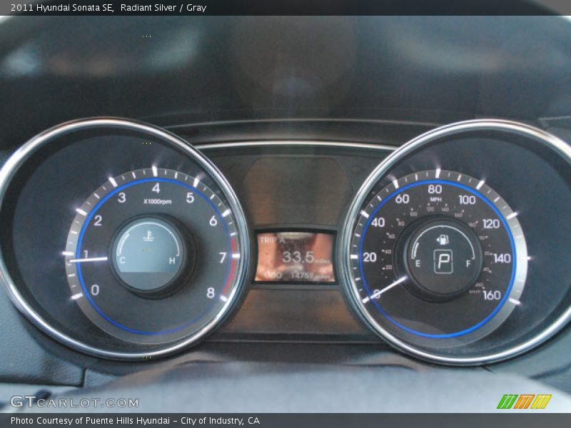 Radiant Silver / Gray 2011 Hyundai Sonata SE