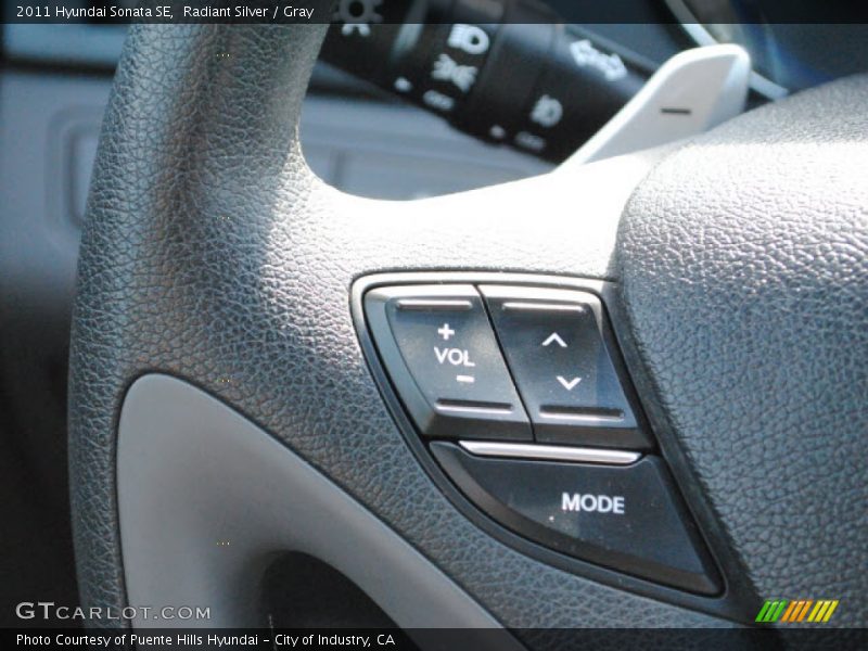 Radiant Silver / Gray 2011 Hyundai Sonata SE