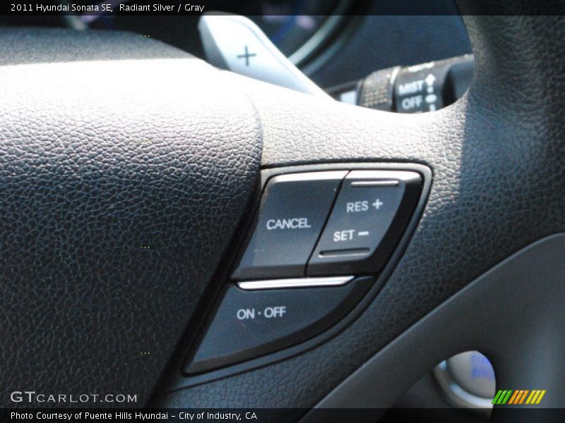Radiant Silver / Gray 2011 Hyundai Sonata SE