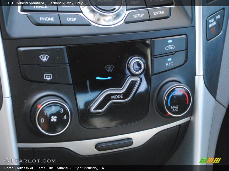 Radiant Silver / Gray 2011 Hyundai Sonata SE