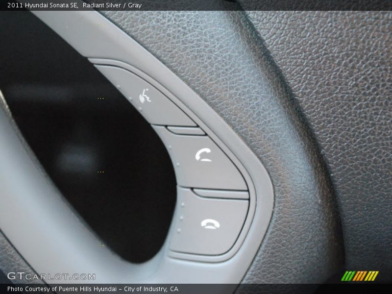 Radiant Silver / Gray 2011 Hyundai Sonata SE