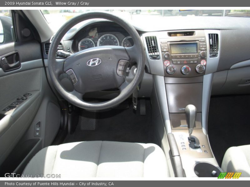 Willow Gray / Gray 2009 Hyundai Sonata GLS