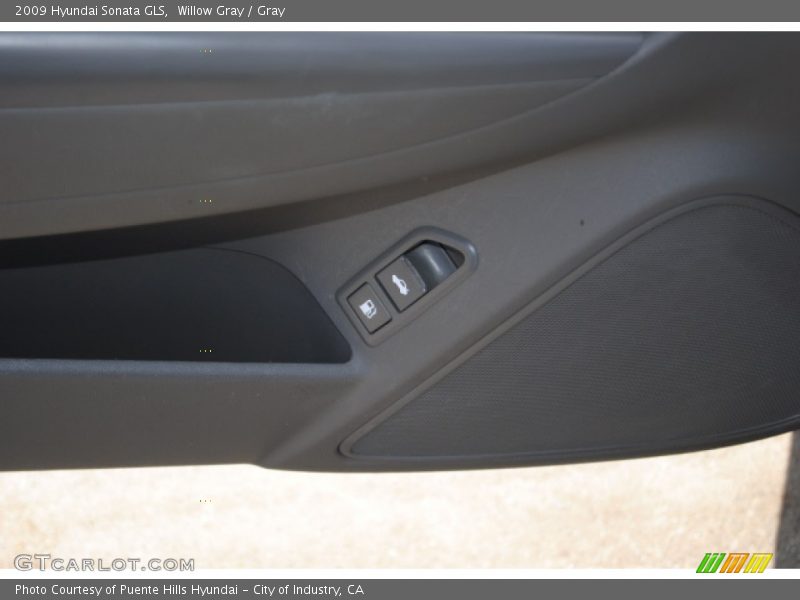 Willow Gray / Gray 2009 Hyundai Sonata GLS