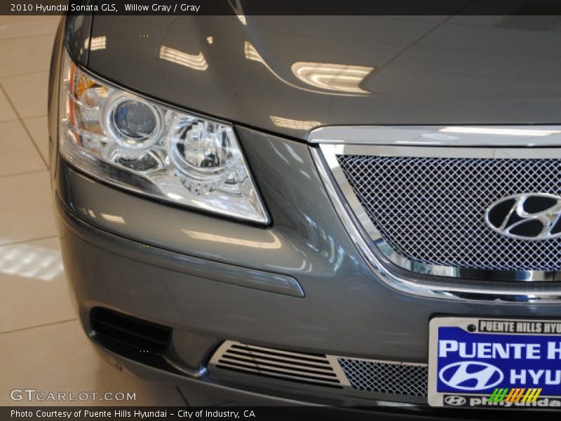 Willow Gray / Gray 2010 Hyundai Sonata GLS