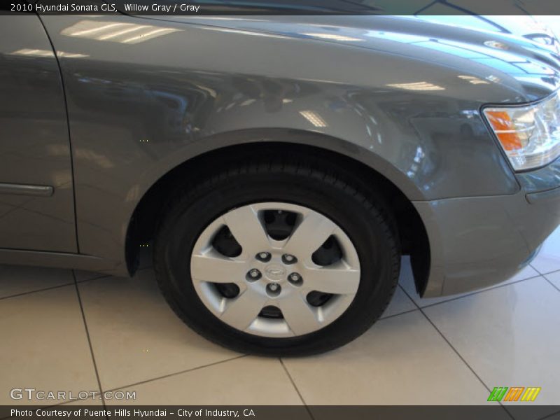 Willow Gray / Gray 2010 Hyundai Sonata GLS