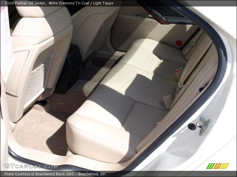 White Diamond Tri Coat / Light Taupe 2009 Pontiac G6 Sedan