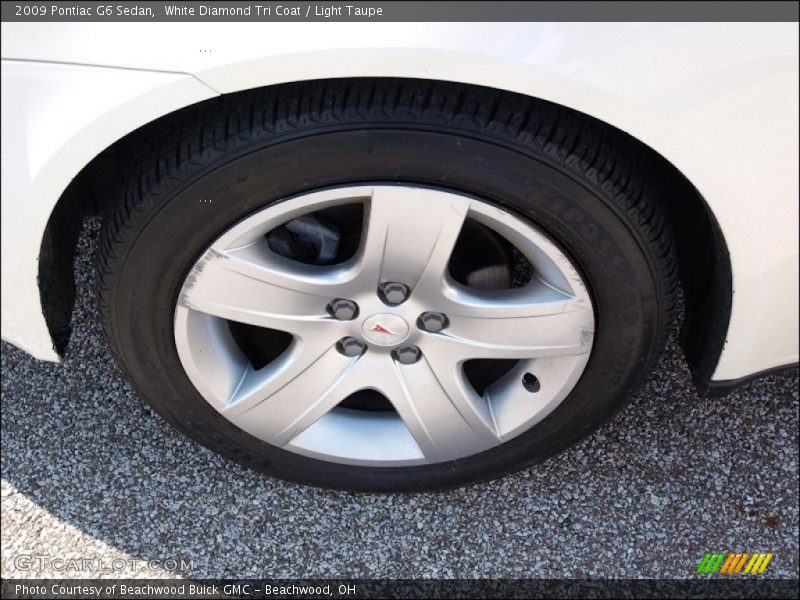 White Diamond Tri Coat / Light Taupe 2009 Pontiac G6 Sedan