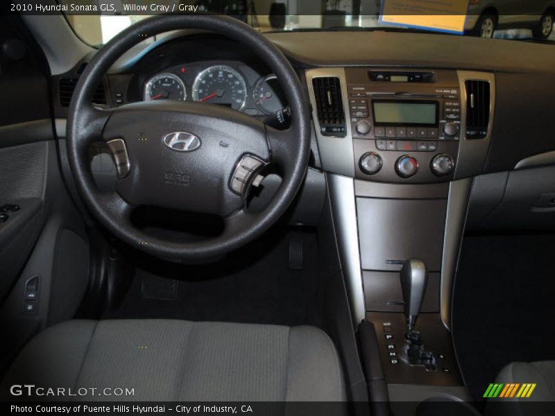 Willow Gray / Gray 2010 Hyundai Sonata GLS