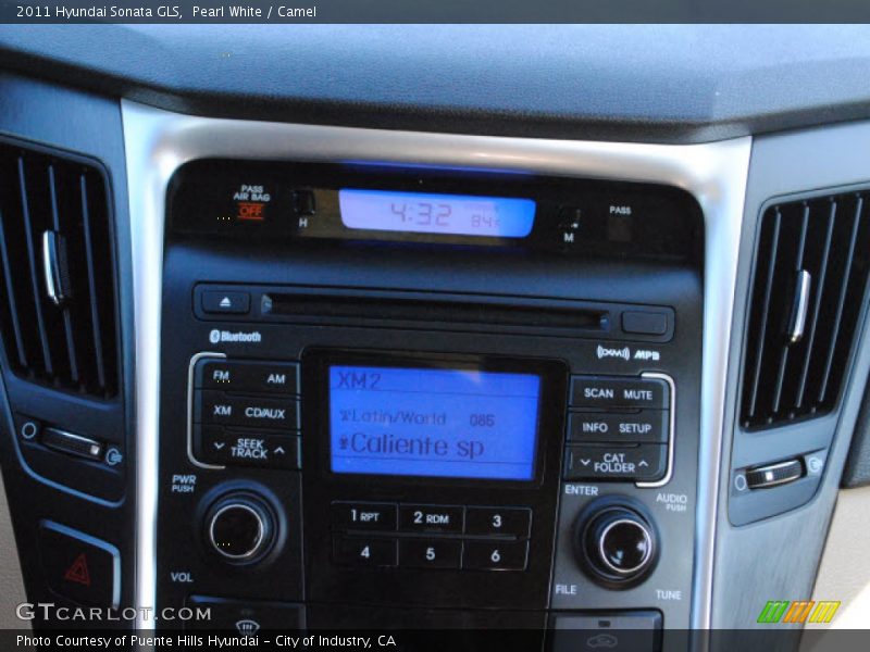 Pearl White / Camel 2011 Hyundai Sonata GLS