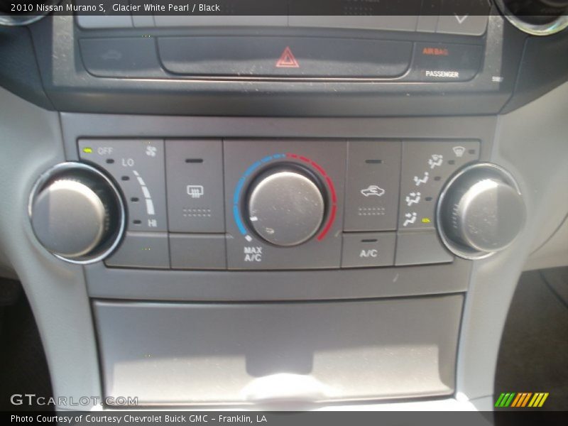 Glacier White Pearl / Black 2010 Nissan Murano S