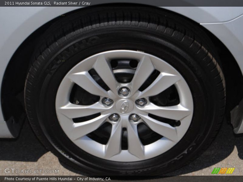 Radiant Silver / Gray 2011 Hyundai Sonata GLS