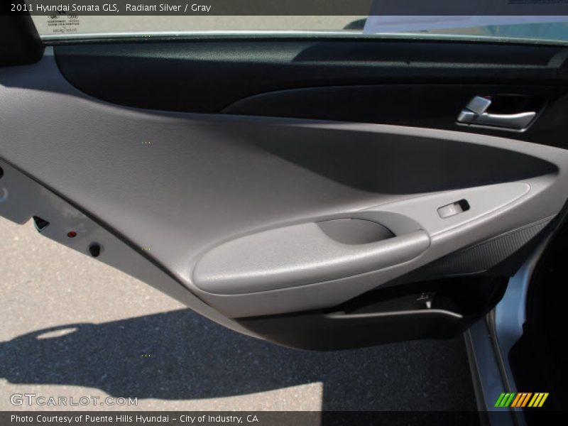 Radiant Silver / Gray 2011 Hyundai Sonata GLS