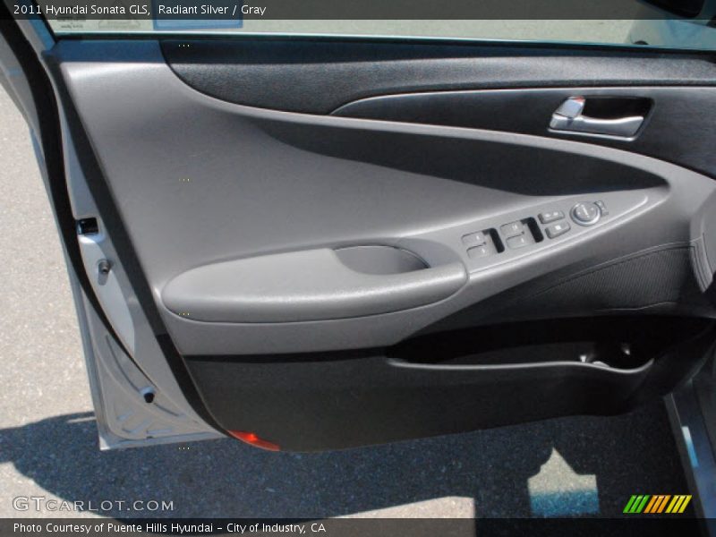 Radiant Silver / Gray 2011 Hyundai Sonata GLS