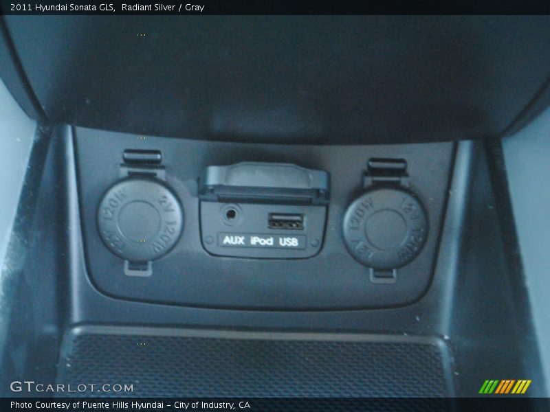 Radiant Silver / Gray 2011 Hyundai Sonata GLS