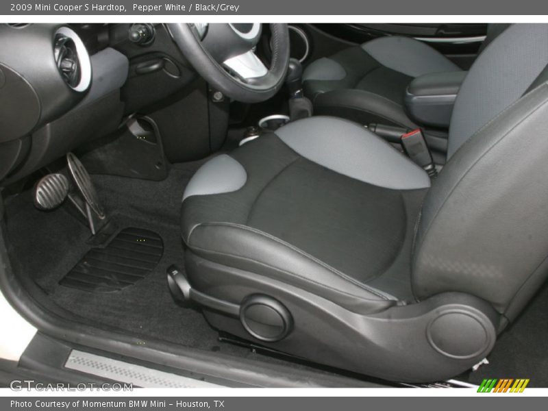 Pepper White / Black/Grey 2009 Mini Cooper S Hardtop