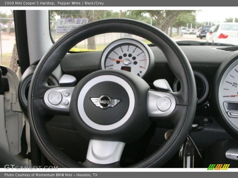 Pepper White / Black/Grey 2009 Mini Cooper S Hardtop