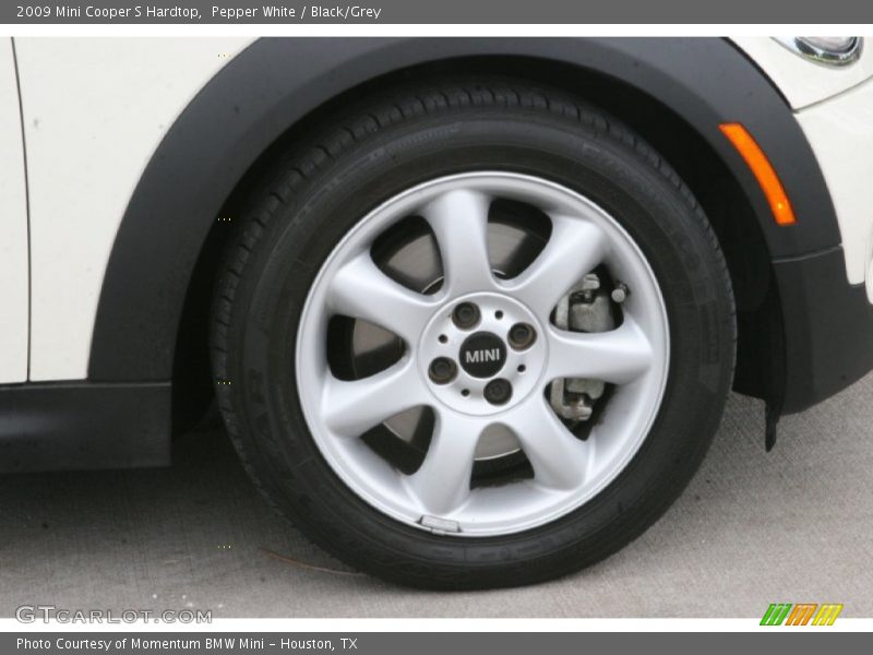Pepper White / Black/Grey 2009 Mini Cooper S Hardtop