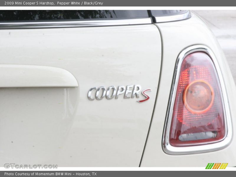 Pepper White / Black/Grey 2009 Mini Cooper S Hardtop