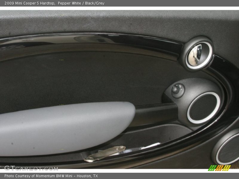 Pepper White / Black/Grey 2009 Mini Cooper S Hardtop