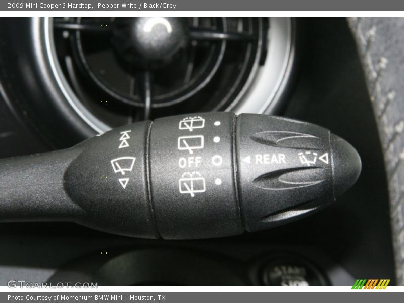 Pepper White / Black/Grey 2009 Mini Cooper S Hardtop