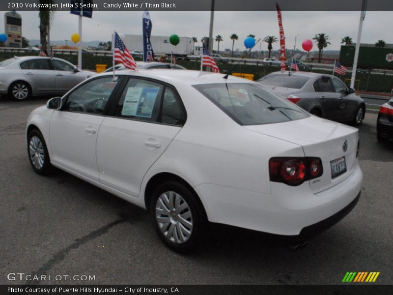 Candy White / Titan Black 2010 Volkswagen Jetta S Sedan