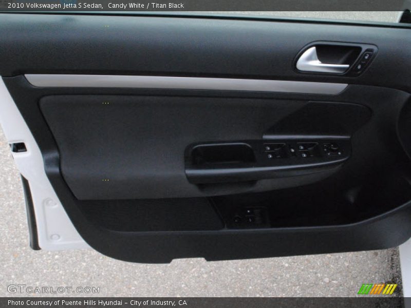 Candy White / Titan Black 2010 Volkswagen Jetta S Sedan