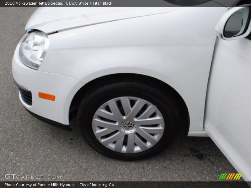Candy White / Titan Black 2010 Volkswagen Jetta S Sedan