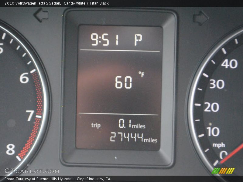 Candy White / Titan Black 2010 Volkswagen Jetta S Sedan